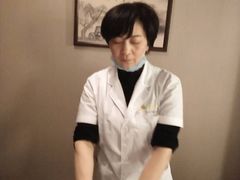 -裕和堂中医推拿艾灸(太古汇臻品店)