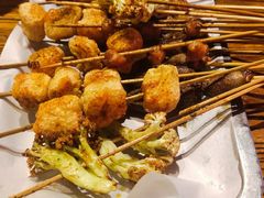 -霸气大叔干锅鸭头·龙虾烧烤·川菜·赛事直播(三里屯店)