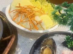 -八珍玉食鸡煲·打边炉(印象城店)