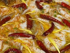 -渔语鱼新川菜Bistro(万象天地店)