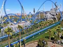 -七彩云南欢乐世界