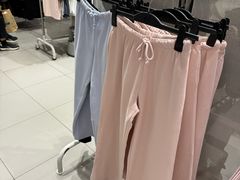 -H&M(鹏欣水游城店)