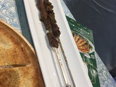 买买提烤肉(羊肉串)-巴扎美食·新疆菜·西域歌舞表演餐厅(新疆大厦店)