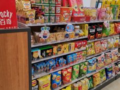 -全家便利店(沪南公路店)