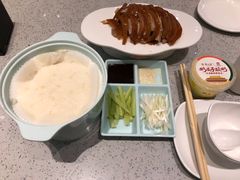 -紫光园·烤鸭·北京菜(团结湖店)