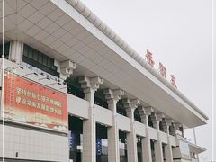 -岳阳东站