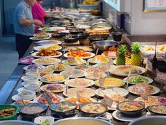 自助取餐区-长平肥姐白粥·海鲜打冷