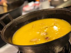 -鲜入围煮花胶鸡海鲜火锅