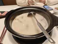 -煲王粤菜餐厅(中侨中心店)