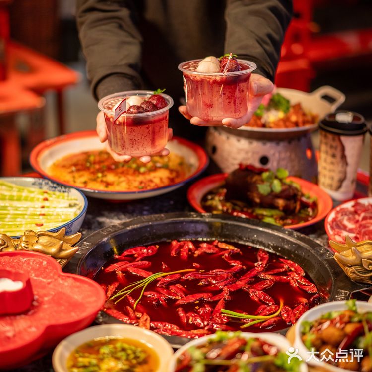 百园路新天润罗马天街3号商业街1层101铺