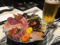 -家贺屋刺身寿司专门店