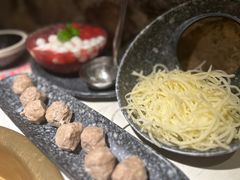 -哥老官重庆美蛙鱼头(日月光店)