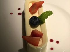 -Erman岩烧牛排(虹桥南丰城店)