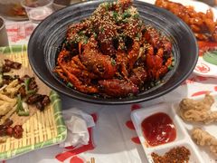 -肥肥虾庄·金牌油焖大虾(汉口城市广场店)