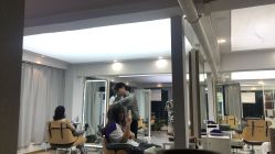 点击看大图 -辛格·潮沙龙