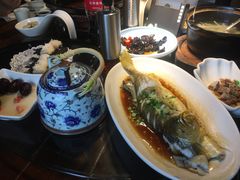 -亚哈饭店(梅园新村小区店)