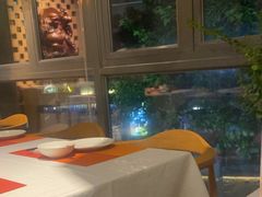 -若蘭慈·无国界素食料理(欢乐海岸店)