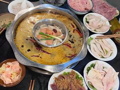-行是老火锅(恒大御龙天峰店)
