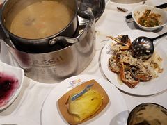 -领鲜活海鲜榴莲自助火锅(东门店)