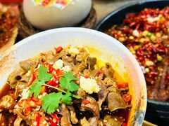 -依呀呀ktv烧烤小串(中山西路店)