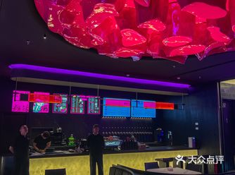 沈阳新开的!粉钻餐厅这也好看了叭……