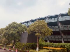 -上海滴水湖皇冠假日酒店