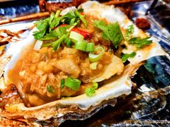 烤生蚝-丹东立强海鲜烧烤·牛B大串(星海店)