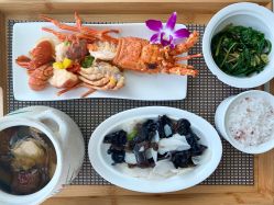 -拾玥国际月子会所(凯宾斯基店)