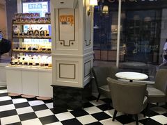 -迪悦华尔兹(港瑞新玉海店)