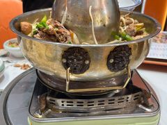 -撒拉人家.酸菜牦牛肉火锅