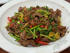 -湖南人家湘菜馆(镇江路店)