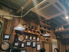 -蜗牛小馆醉乡民谣云南菜(惠新西里店)