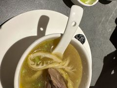 -佬太公海鸭·海鲜大排档(上海总店)