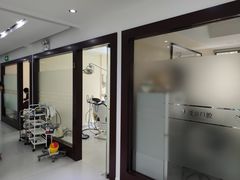 -爱贝口腔·牙周诊疗·种植修复中心