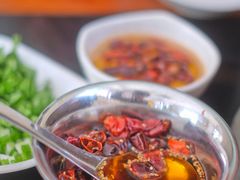 现炸辣椒油-情忆草原涮肉馆