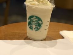 -星巴克(港汇1号办公楼店)