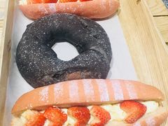 乳酪草莓包-LELECHA乐乐茶(上海五角场万达广场店)