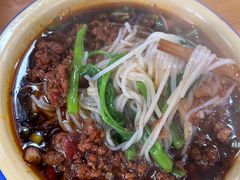 -张记奔吃小面