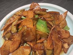 -杉杉奥特莱斯广场(哈尔滨店)