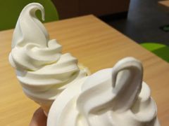 樱桃朗姆系列冰淇淋-汉堡王(天一广场店)