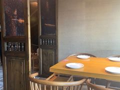 -爱碗亭·鲜炒湖南菜(壹城中心店)
