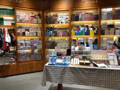 -西西弗书店&矢量咖啡(凯德晶萃广场店)