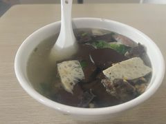 -三身人金新肠粉(丹霞店)