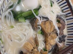 -鲜越鲜鱼粉(财富购物中心店)