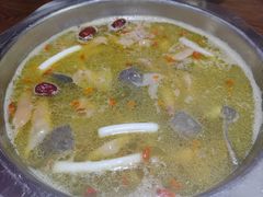 -云鱿记鱿鱼鸡·野生菌火锅(人民南路店)