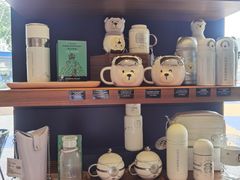 零售区-星巴克(南宁百货文化宫店)