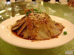 麻辣牛肉-巴扎美食·新疆菜·西域歌舞表演餐厅(新疆大厦店)