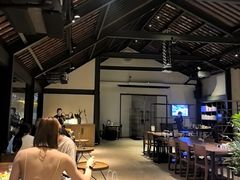 -喜洲吧·江畔老船厂·庭院餐厅(喜临院店)