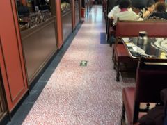 -新白鹿餐厅(百联中环店)