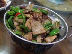 -芦茨金富饭庄·25年老字号·专做稻草鸡